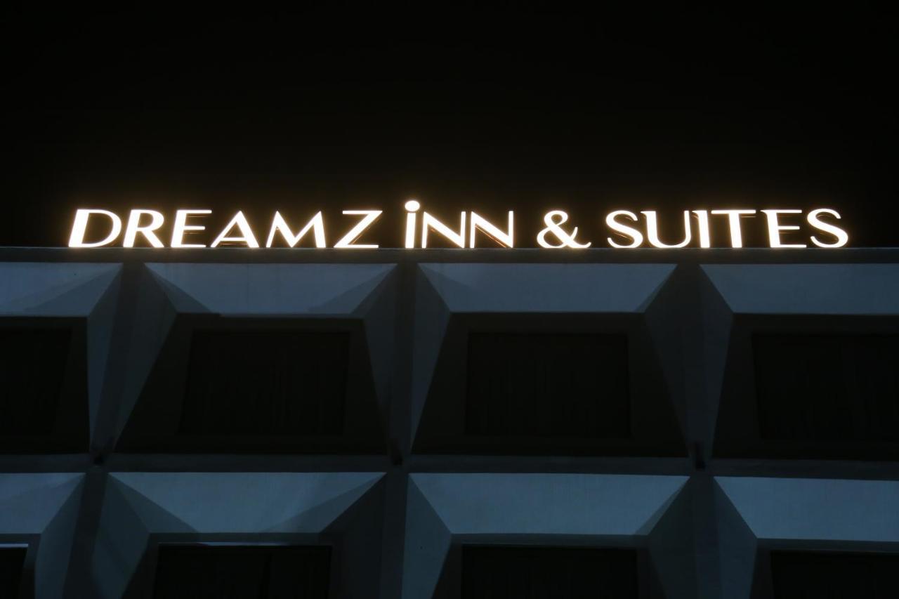 Zirakpur Dreamz Inn & Suites المظهر الخارجي الصورة