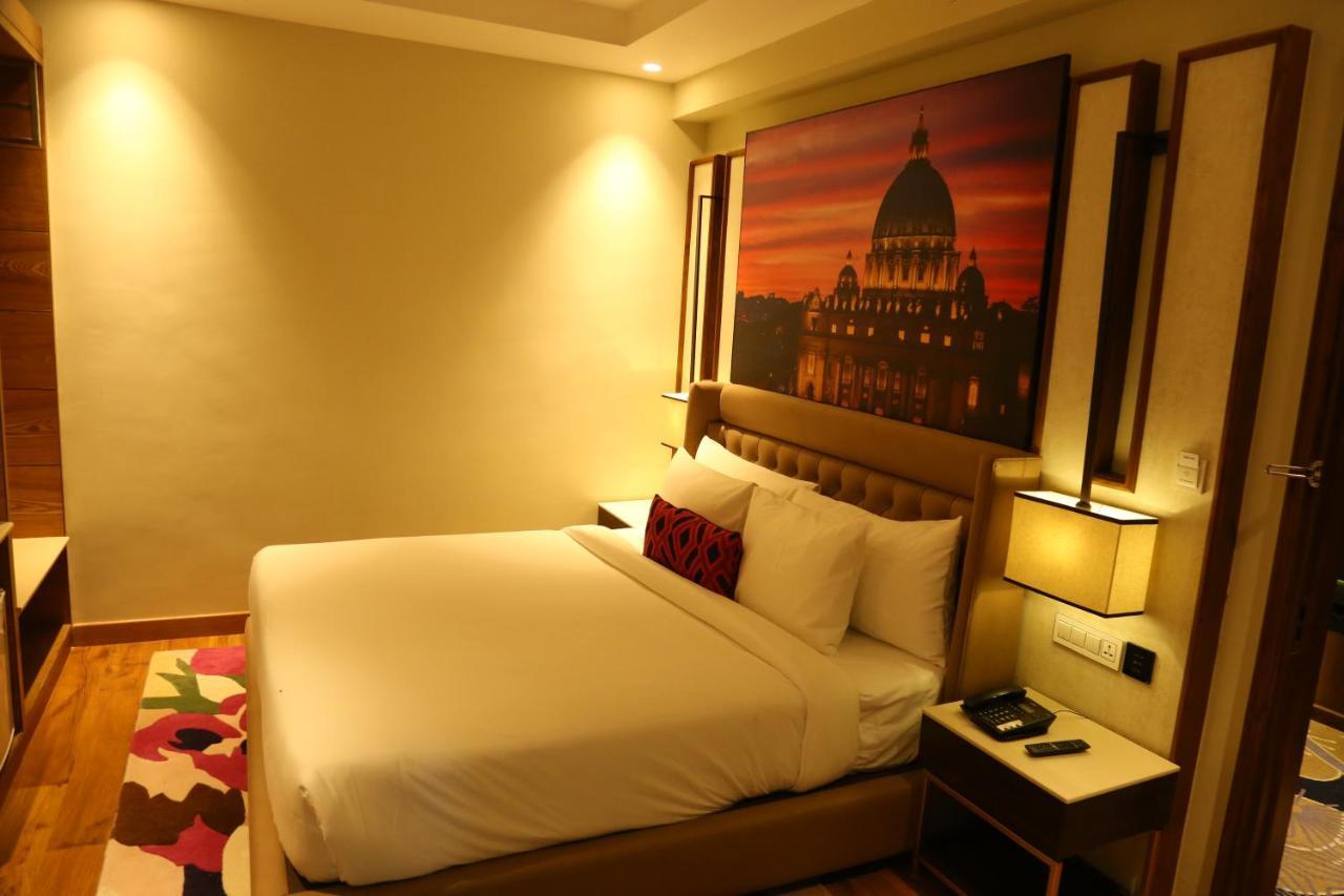 Zirakpur Dreamz Inn & Suites المظهر الخارجي الصورة