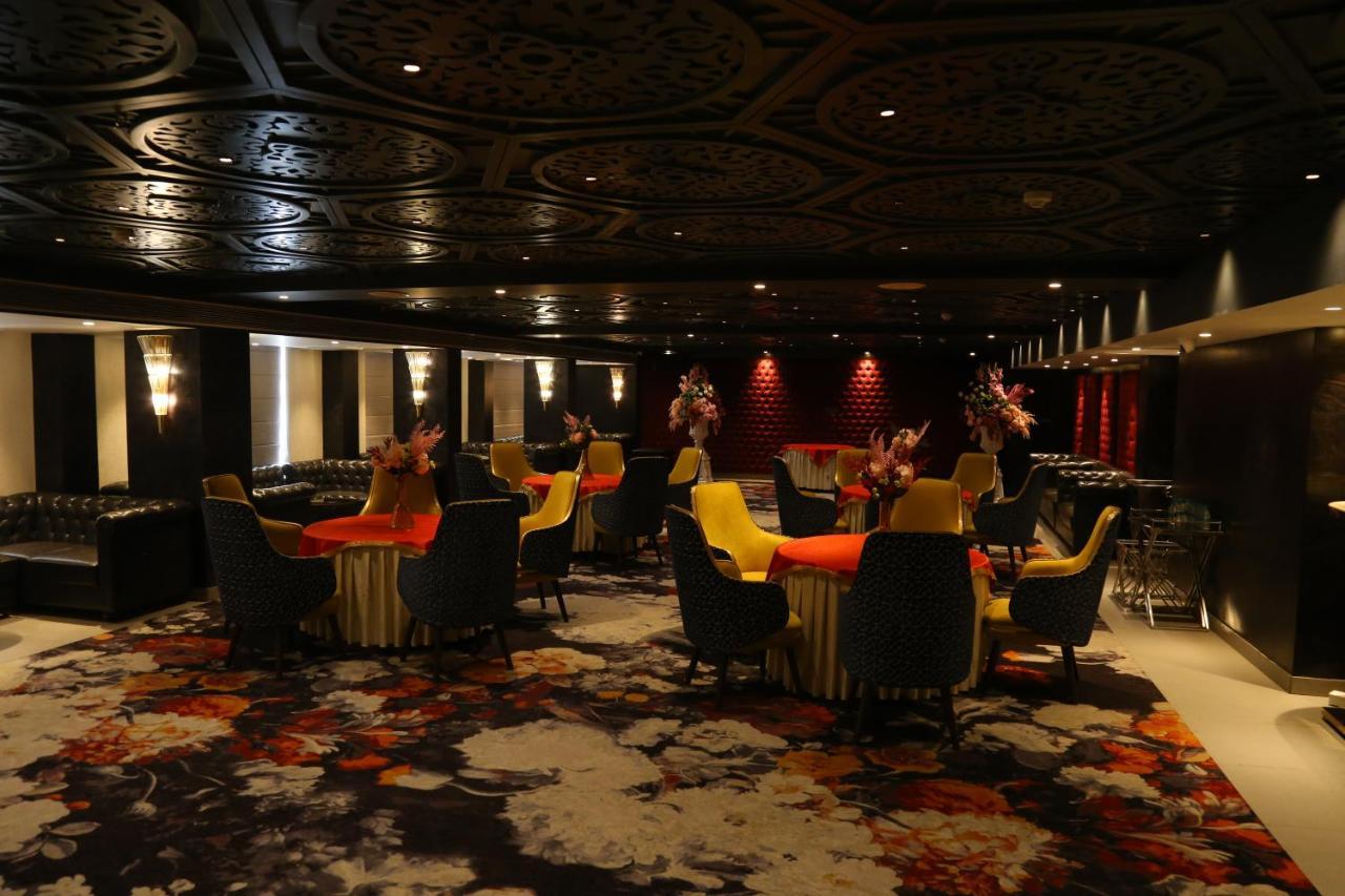 Zirakpur Dreamz Inn & Suites المظهر الخارجي الصورة