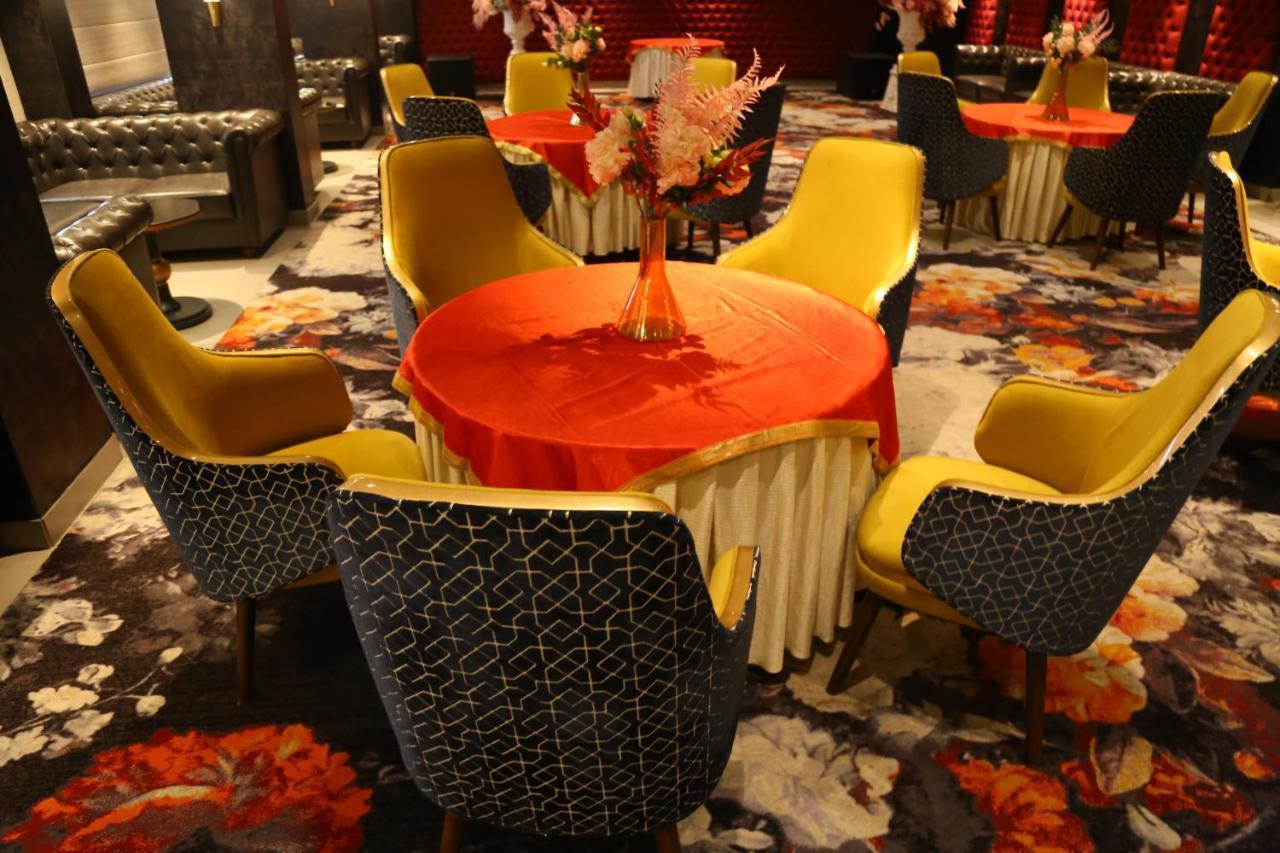Zirakpur Dreamz Inn & Suites المظهر الخارجي الصورة
