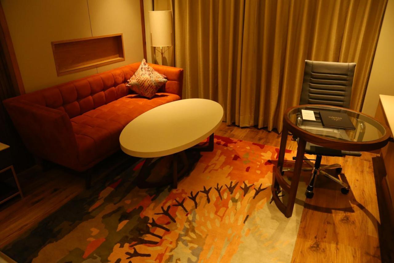 Zirakpur Dreamz Inn & Suites المظهر الخارجي الصورة